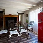Maison Du Bois Oda ve Kahvaltı *