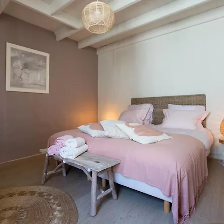 Maison Du Bois Bed & Breakfast