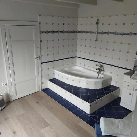 Oda ve Kahvaltı Maison Du Bois *