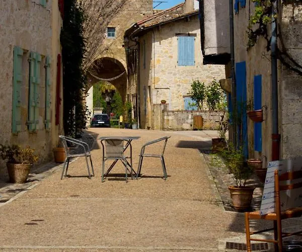 Maison Du Bois Couette-café Saint-Antoine (Gers)